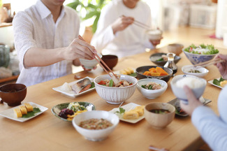 食事で団欒